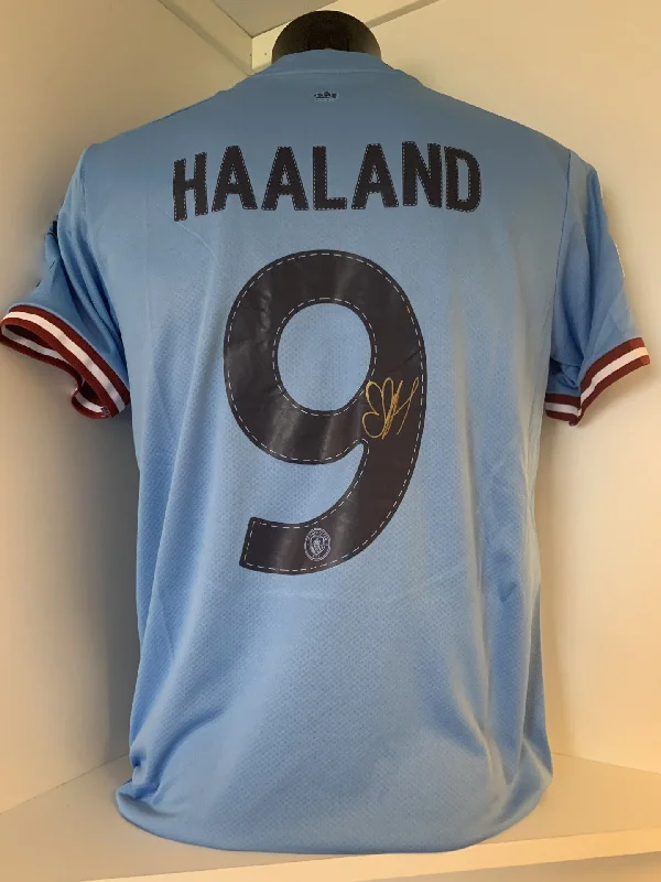 ERLING BRAUT HAALAND - SIGNERT DRAKT MED EKTEHETSBEVIS/COA